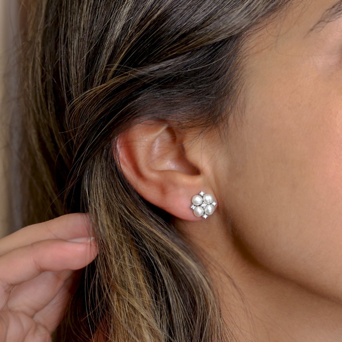 Cadena y pendientes de plata engastados con perlas y circonías - Gold Store Premium