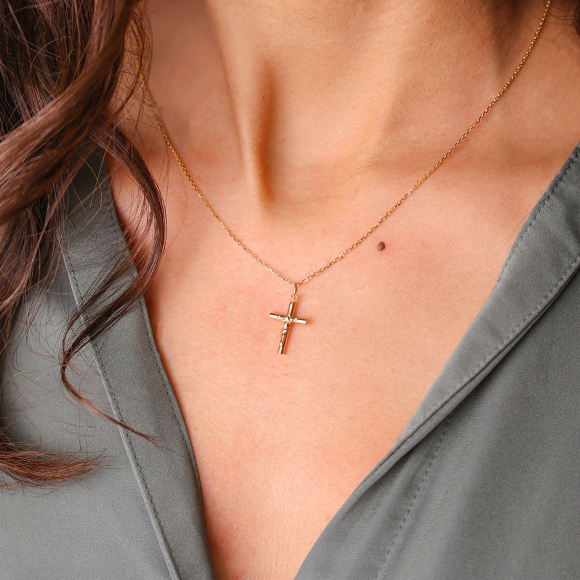 Crucifixo em Ouro 19kl (1.9cm) - Loja do Ouro