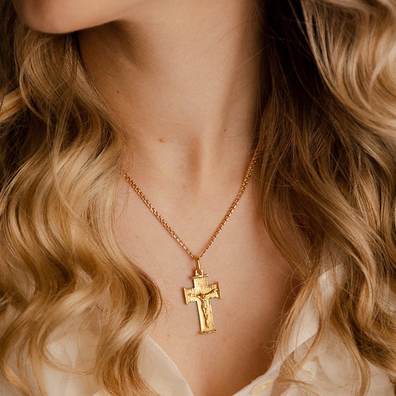 Crucifixo em Ouro 19kl (3cm) - Loja do Ouro