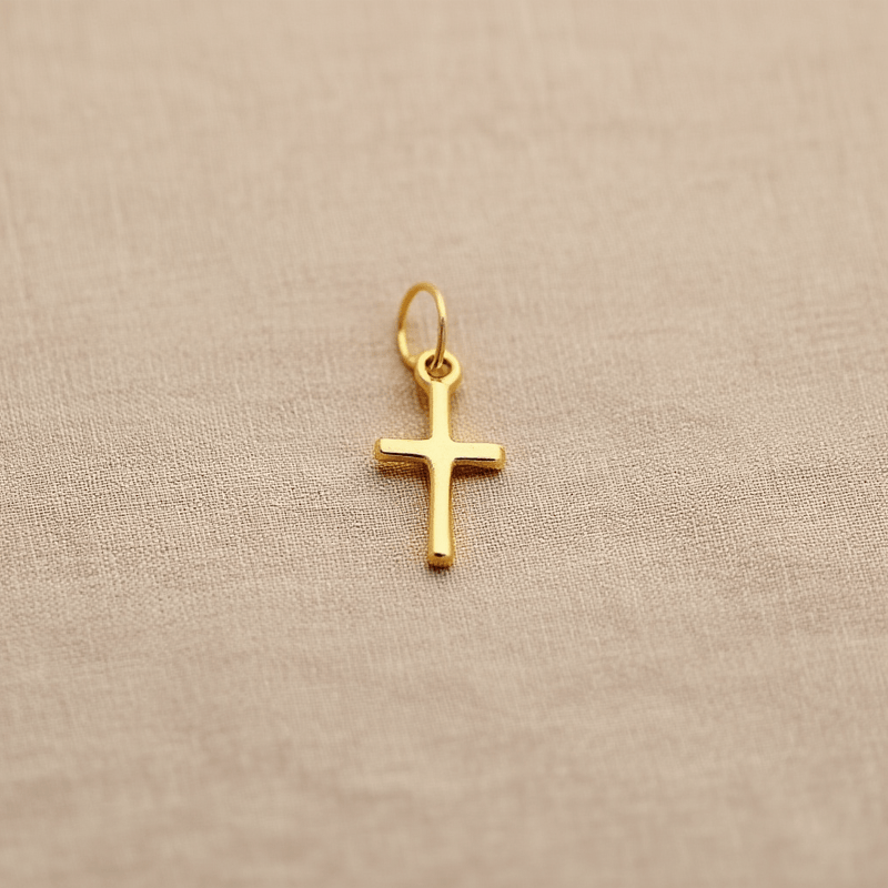 Cruz Pequena em Ouro 19kl (1.1cm) - Loja do Ouro