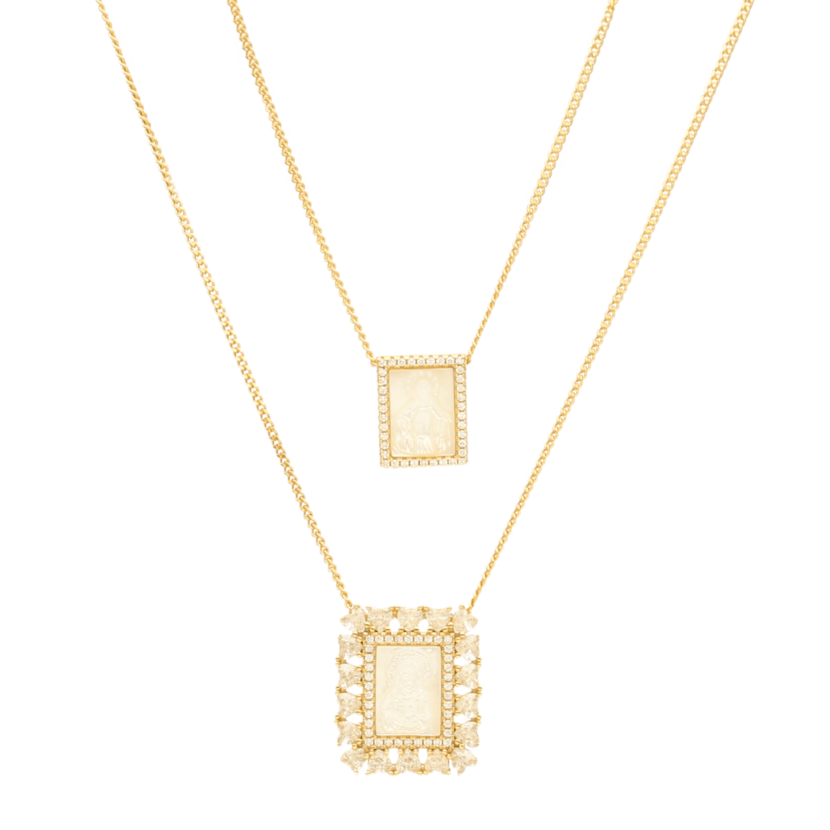 Escapulario de plata bañado en oro con imagen religiosa en nácar con zirconias en corazón - Gold Store Premium