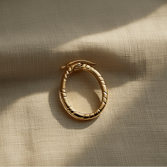 Fecho Oval em Ouro 19kl com Pormenores, para Cordão - Loja do Ouro