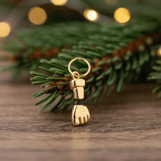 Figa em Ouro 19kl com Esmalte (1.1cm) - Loja do Ouro