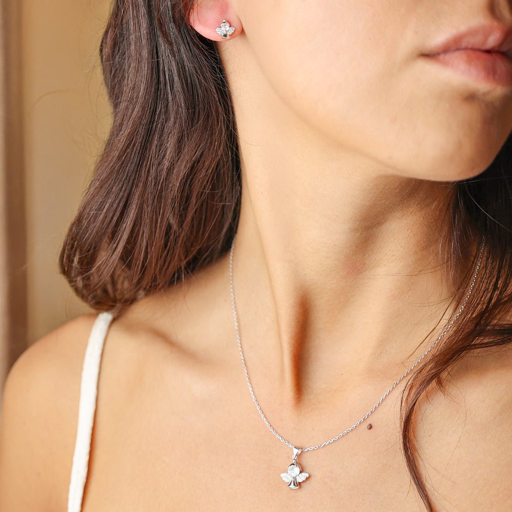 Fio em Prata com Anjo cravejado de Zircónias - Loja do Ouro