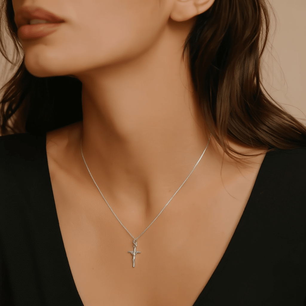 Fio em Prata com Crucifixo (45cm) - Loja do Ouro