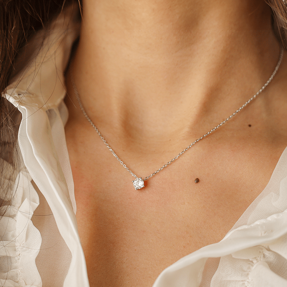 Fio em Prata com Ponto de Luz - Zircónia - Loja do Ouro