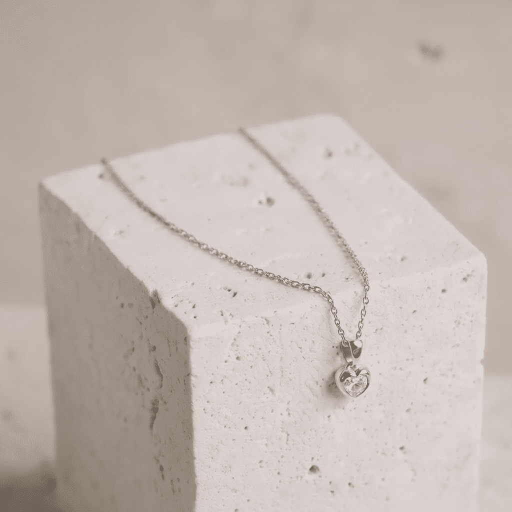 Cadena de plata con zircón de corazón (45cm) - Gold Store Premium