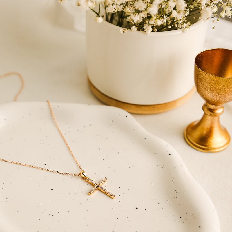 Fio em Prata Rose Gold com Cruz Cravejada de Zircónias - Loja do Ouro