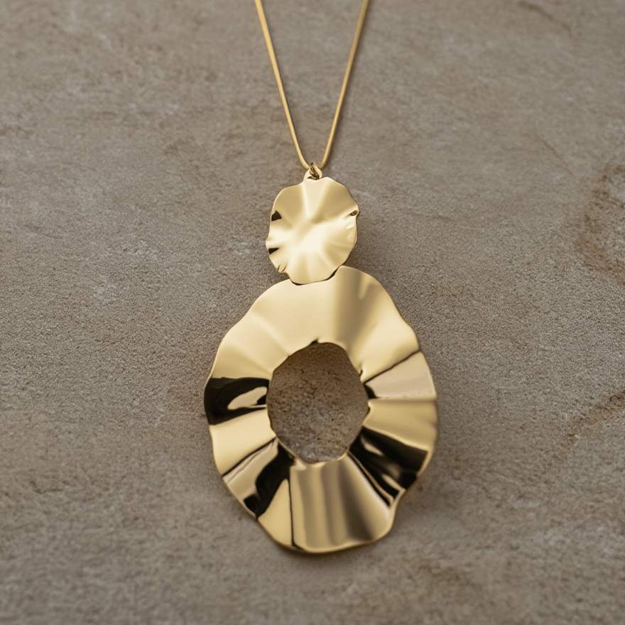 Fio Lírios Dourados em Prata Dourada (38cm) - Loja do Ouro