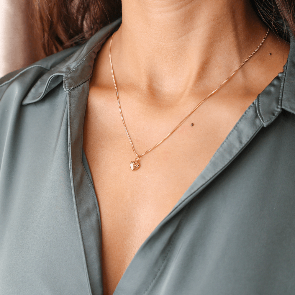 Fio Malha Barbela em Ouro 19kl com Coração Perfurado (49.5cm) - Loja do Ouro