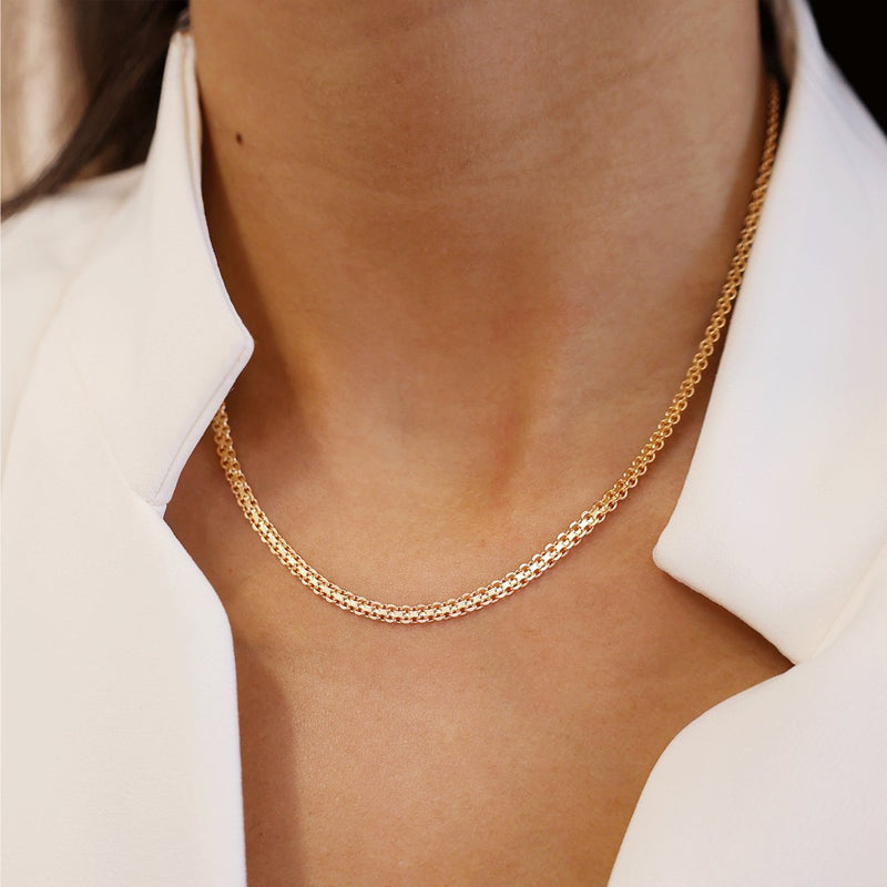 Malla de alambre batida de oro de 19 kt con eslabones ovalados (45,5 cm)