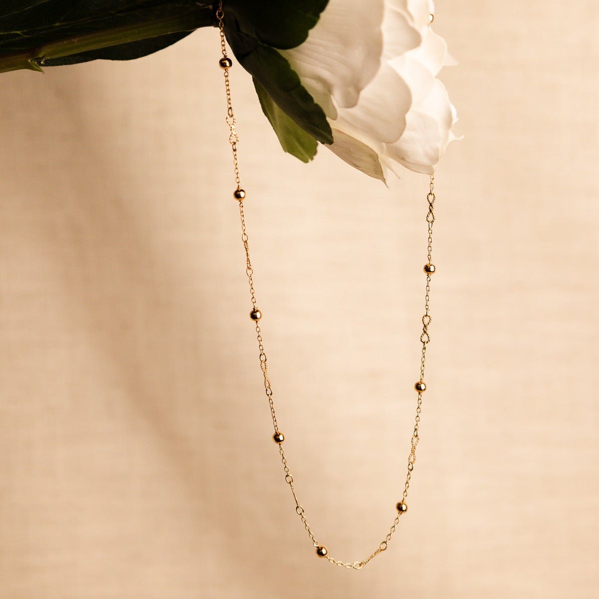 Fio Malha Infinito em Ouro 19kl com Esferas (50.5cm) - Loja do Ouro