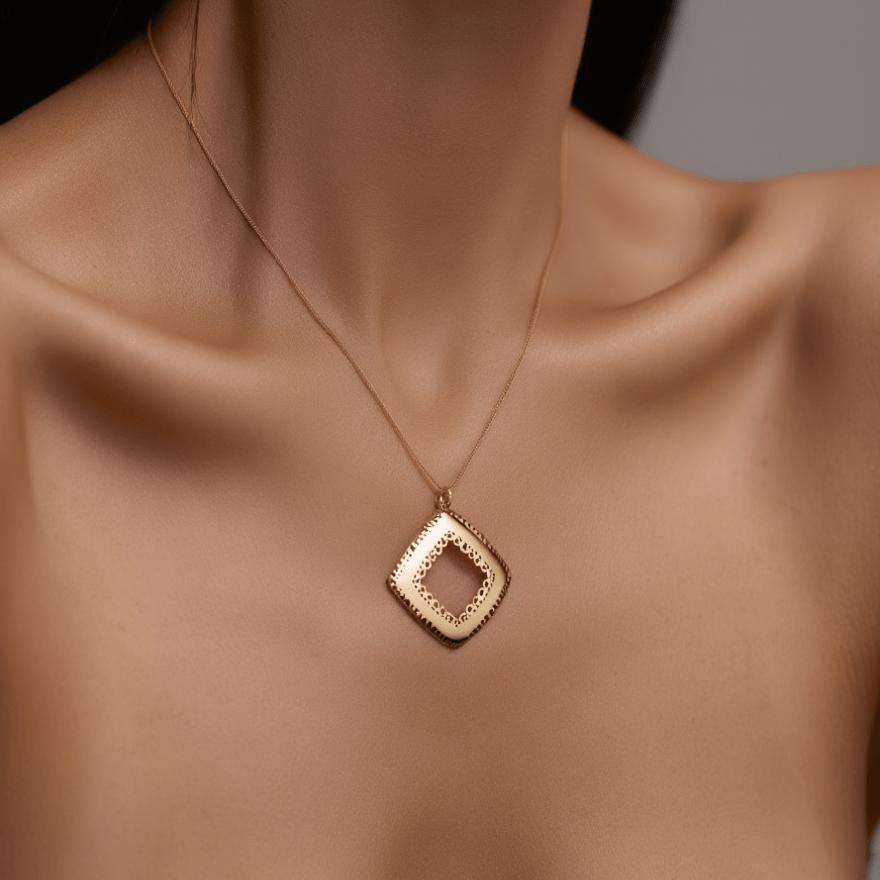 Fio Reflexo em Prata Dourada (37.5cm) - Loja do Ouro