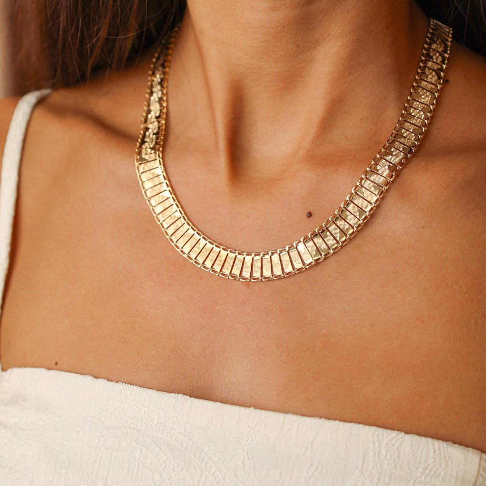 Hammered Waves Choker en oro de 19 kl (44 cm) - Gold Store Premium