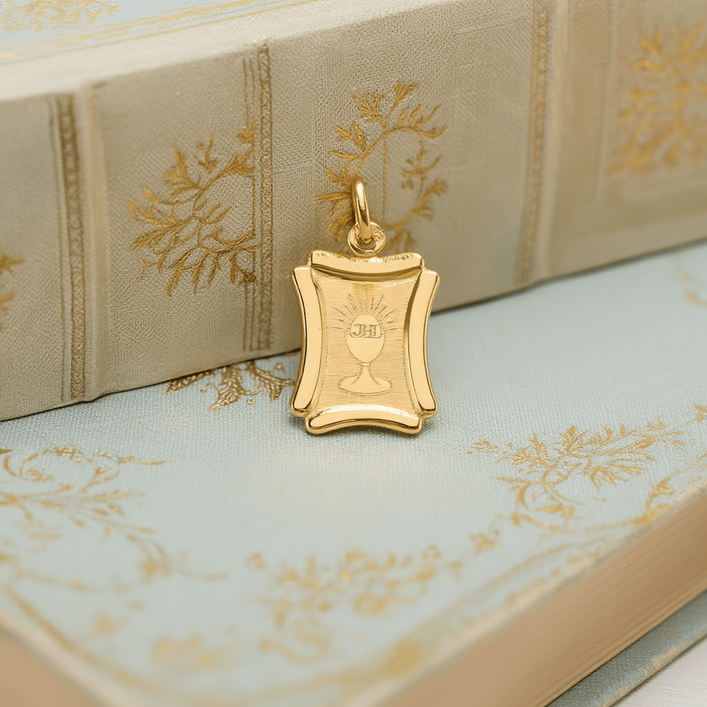 Medalha Batismo em Ouro 19kl com Cálice (1.5cm) - Loja do Ouro