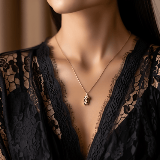 Medalha Cara de Cristo em Ouro 19kl (1.6cm) - Loja do Ouro