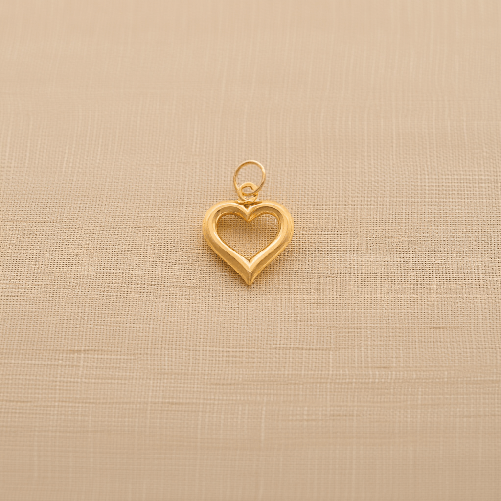 Medalha Coração Recortado em Ouro 19kl (1.3cm) - Loja do Ouro