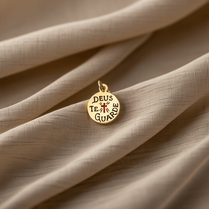 Medalha "Deus te Guarde "em Ouro 19kl (1cm) - Loja do Ouro