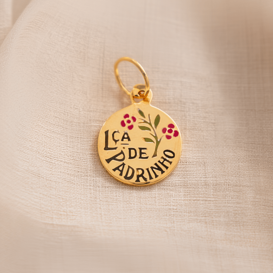 Medalha "Lça de Padrinho" em Ouro 19kl com Motivos Florais (1cm) - Loja do Ouro