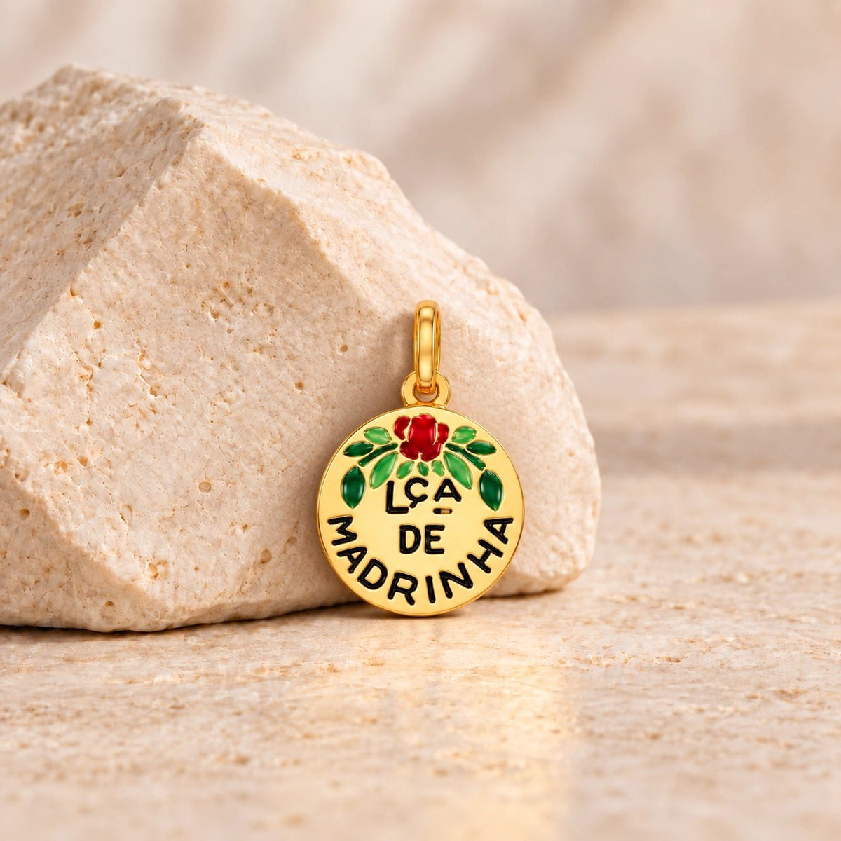 Medalha Lembrança de Madrinha em Ouro 19kl (0.88cm) - Loja do Ouro