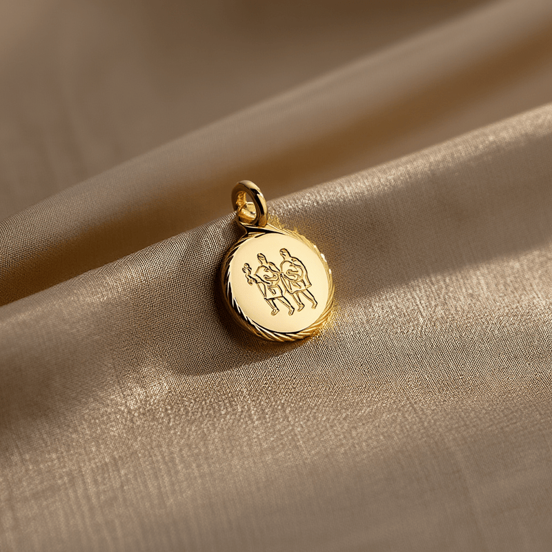 Medalha Redonda Signo Gémeos em Ouro 19kl (1.3cm) - Loja do Ouro