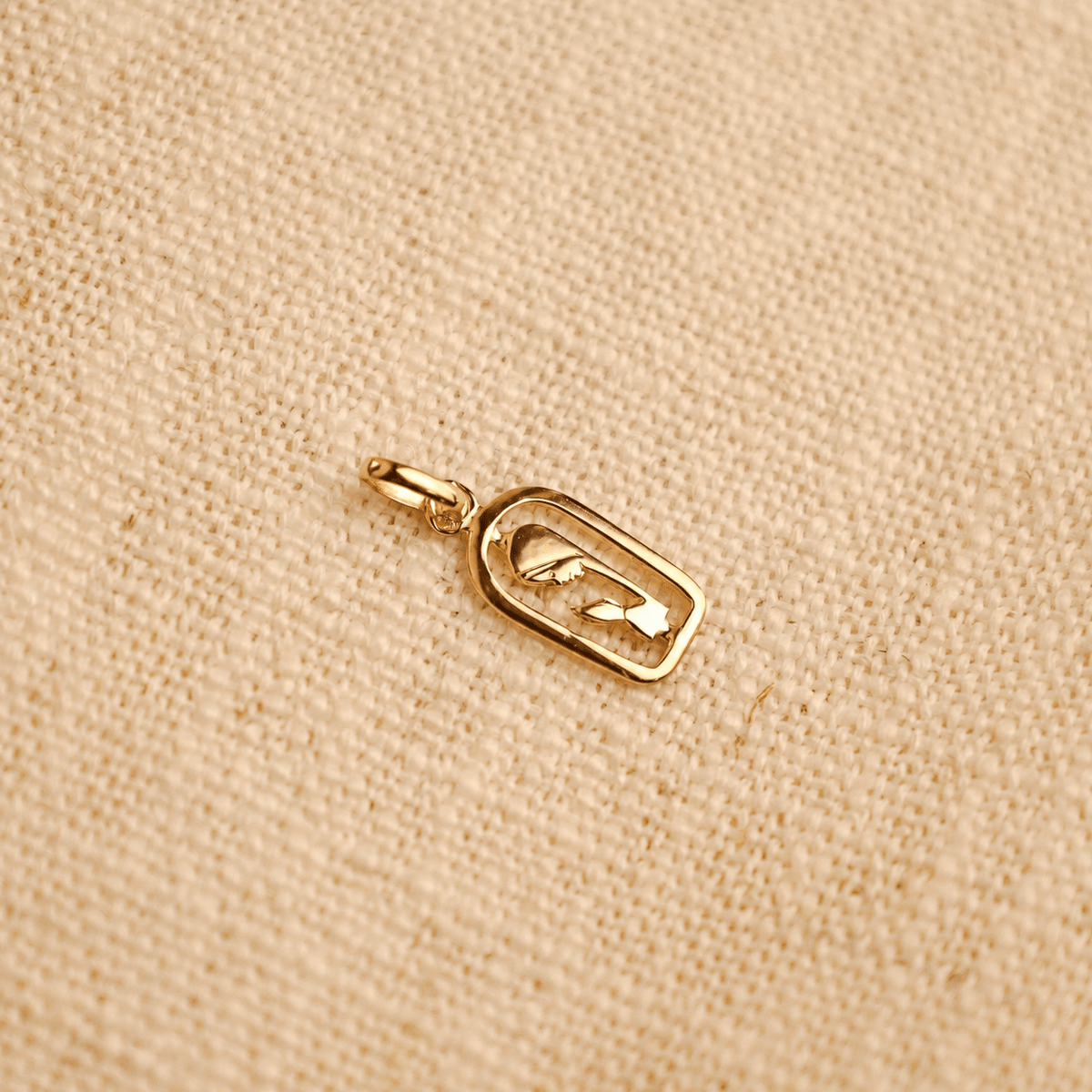 Medalha Religiosa em Ouro 19kl (1.36cm) - Loja do Ouro