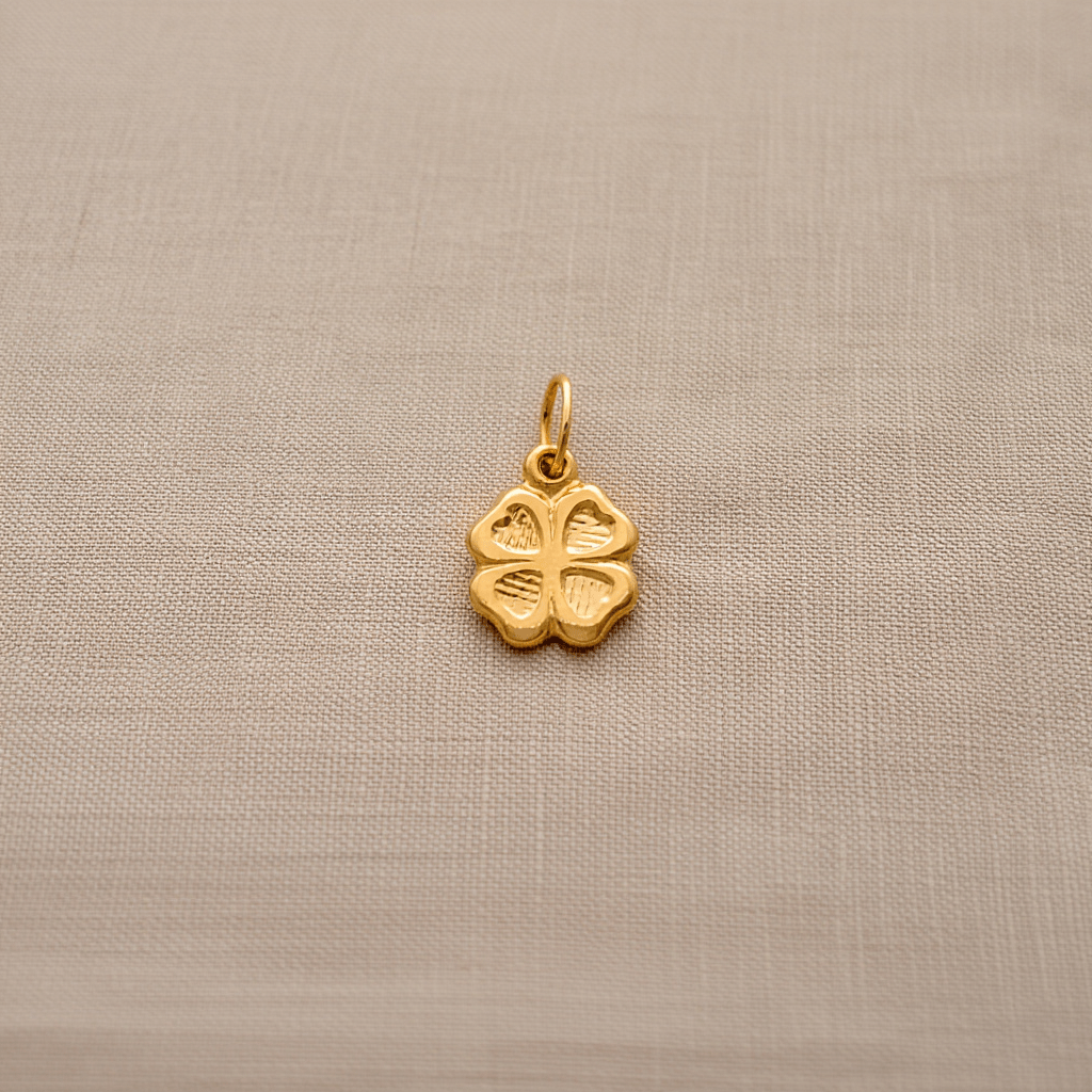 Medalha Trevo em Ouro 19kl (0.9cm) - Loja do Ouro