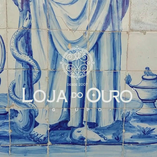 Anel Tradição Quadrado em Prata Dourada e Esmalte Azul