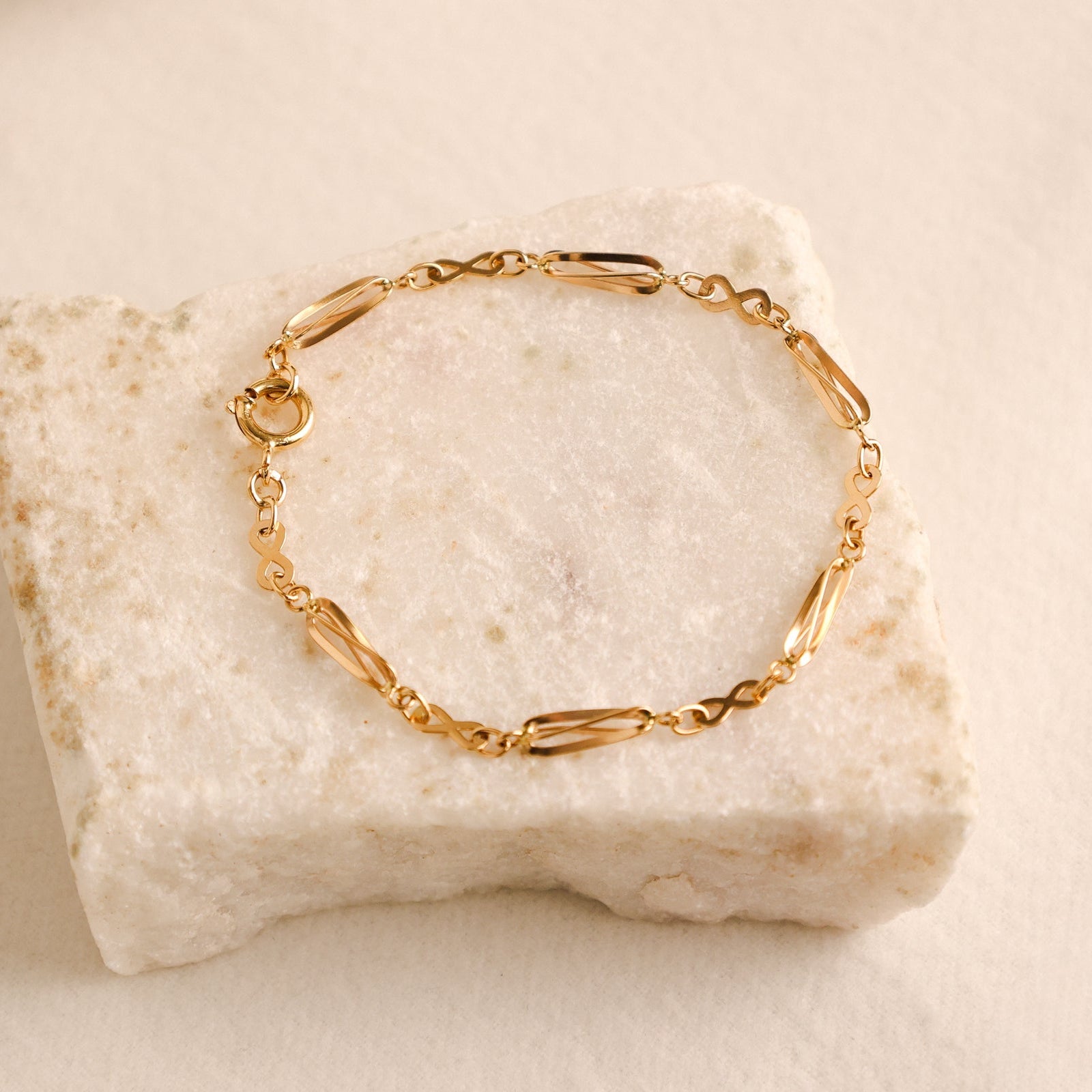 Pulseira com Rocas e Infinitos em Ouro 19kl (18cm) - Loja do Ouro