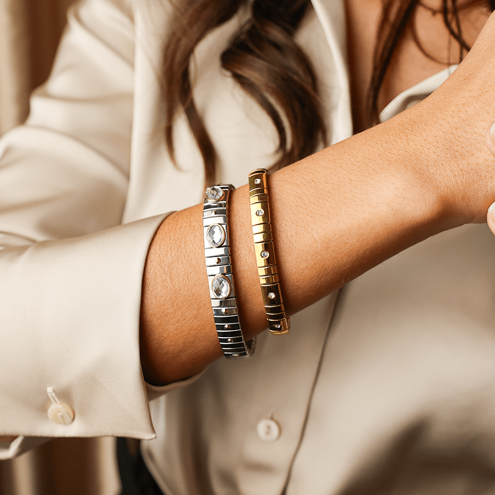 Pulseira Ísis em Aço com Zircões e Detalhes Dourados - Loja do Ouro