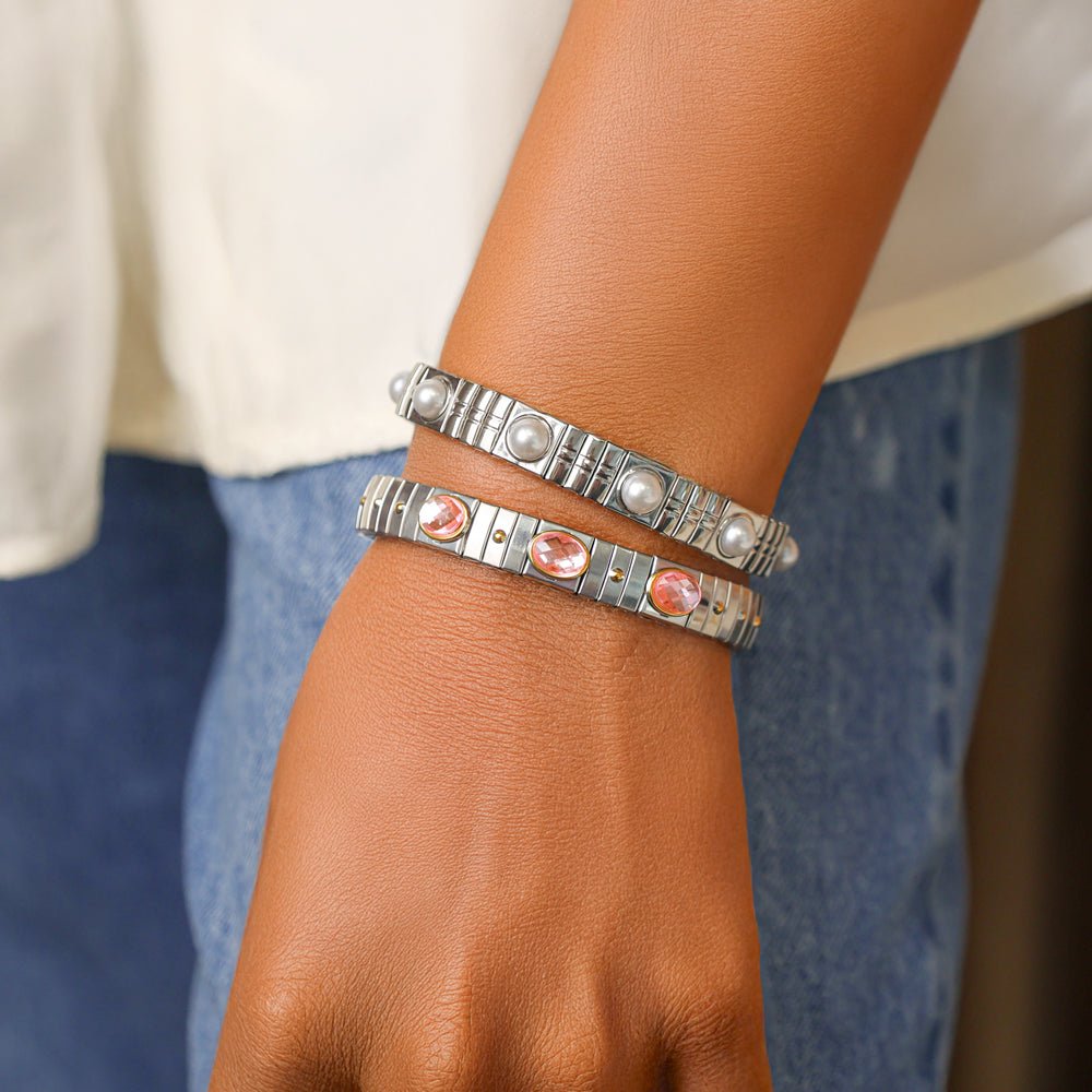 Pulseira Ísis Rose em Aço com Zircões e Detalhes Dourados - Loja do Ouro