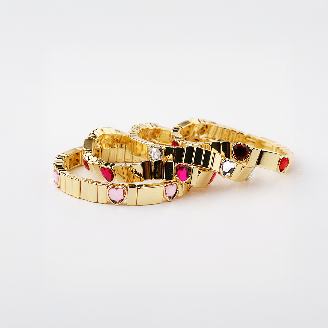 Pulseira Love Rose em Aço Inoxidável Dourado com Corações Coloridos - Loja do Ouro