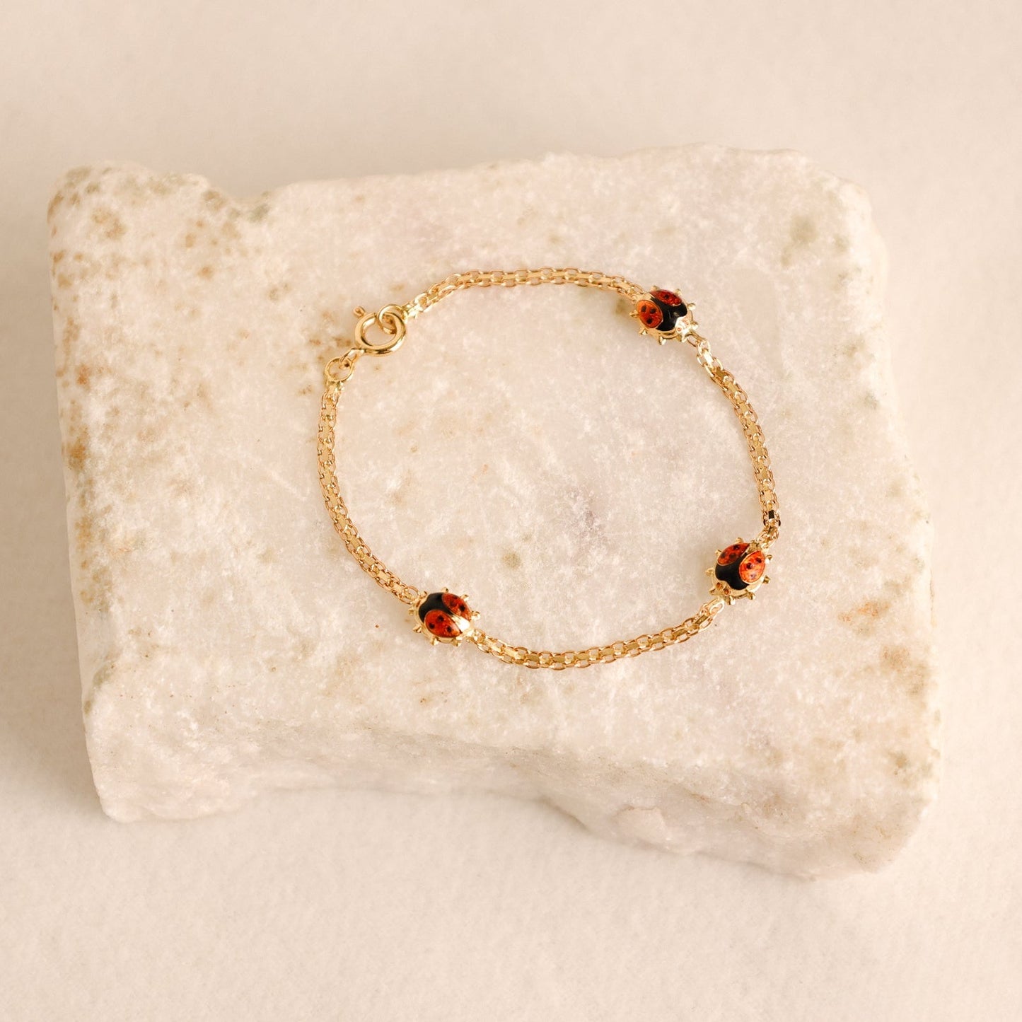 Pulseira Malha Batida em Ouro de 19kl com Joaninhas - Loja do Ouro