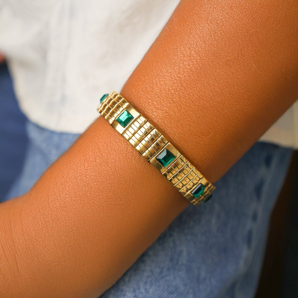 Pulseira Verdi em Aço Dourado com Zircões Verdes - Loja do Ouro